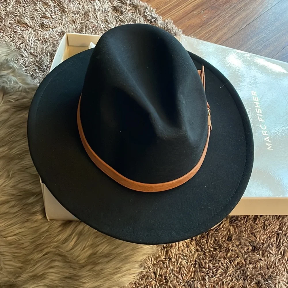 Hat - Picture 2 of 2